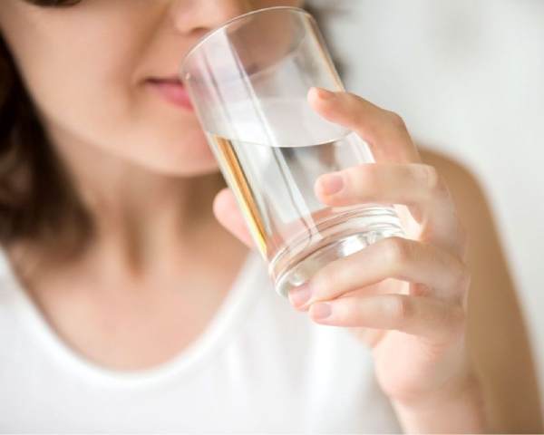 Mộng thấy uống nước lạnh