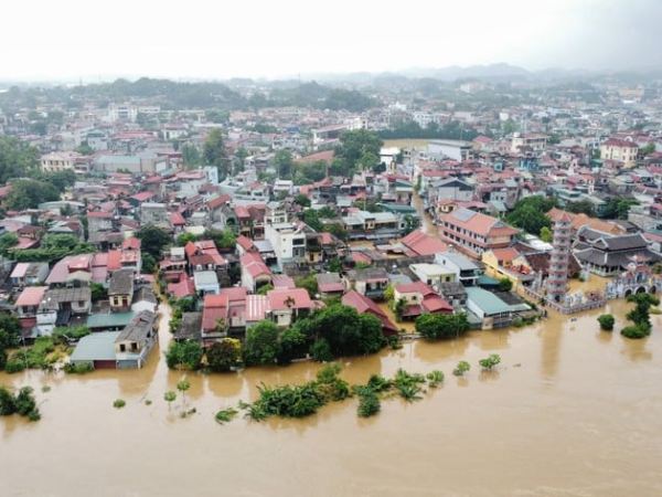 Mơ thấy nước ngập đường