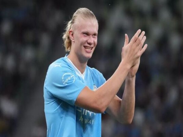 Man City áp đảo ngay những phút đầu trận