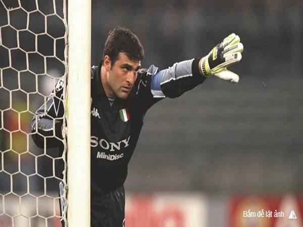 Angelo Peruzzi – Người gác đền chắc chắn thời 90